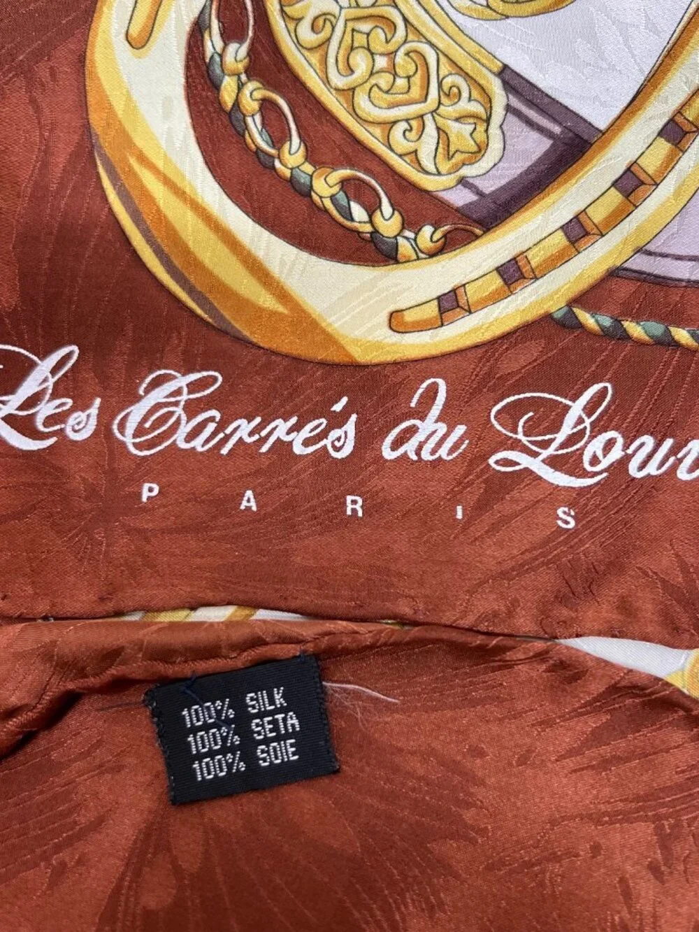 Les Carres du Louvre Paris  Silk Scarf 34" Ivery Brown Burgendy gold chain ( 31) - Picture 10 of 15